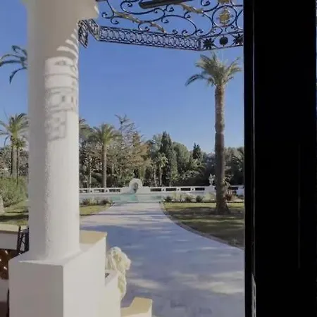 Avec Piscine Et Jardin Appartamento *