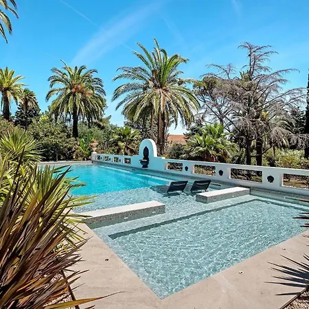 Appartamento Avec Piscine Et Jardin